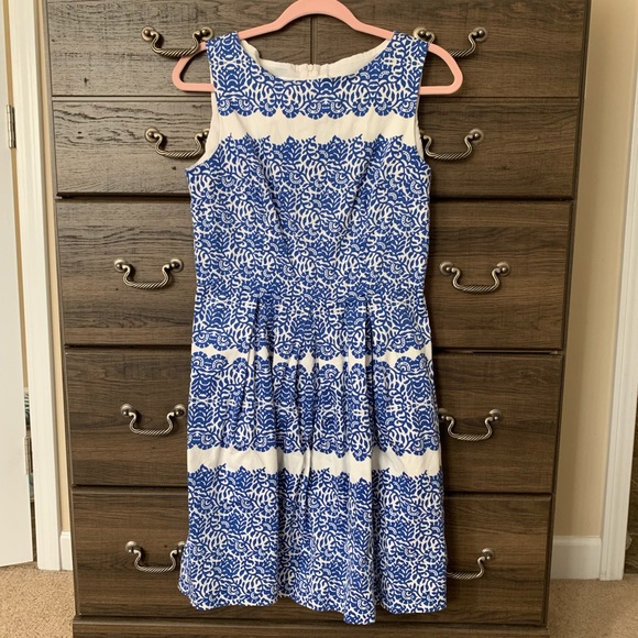 London Times Dresses & Skirts - London Times Pleated Dress